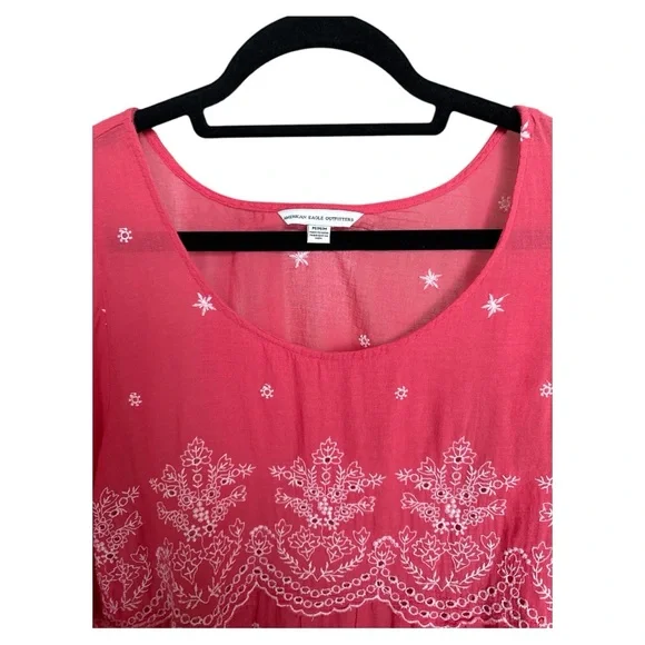 American Eagle Outfitters Boho Coral color Embroidery/ fringe detail sz Medium - Picture 2 of 5